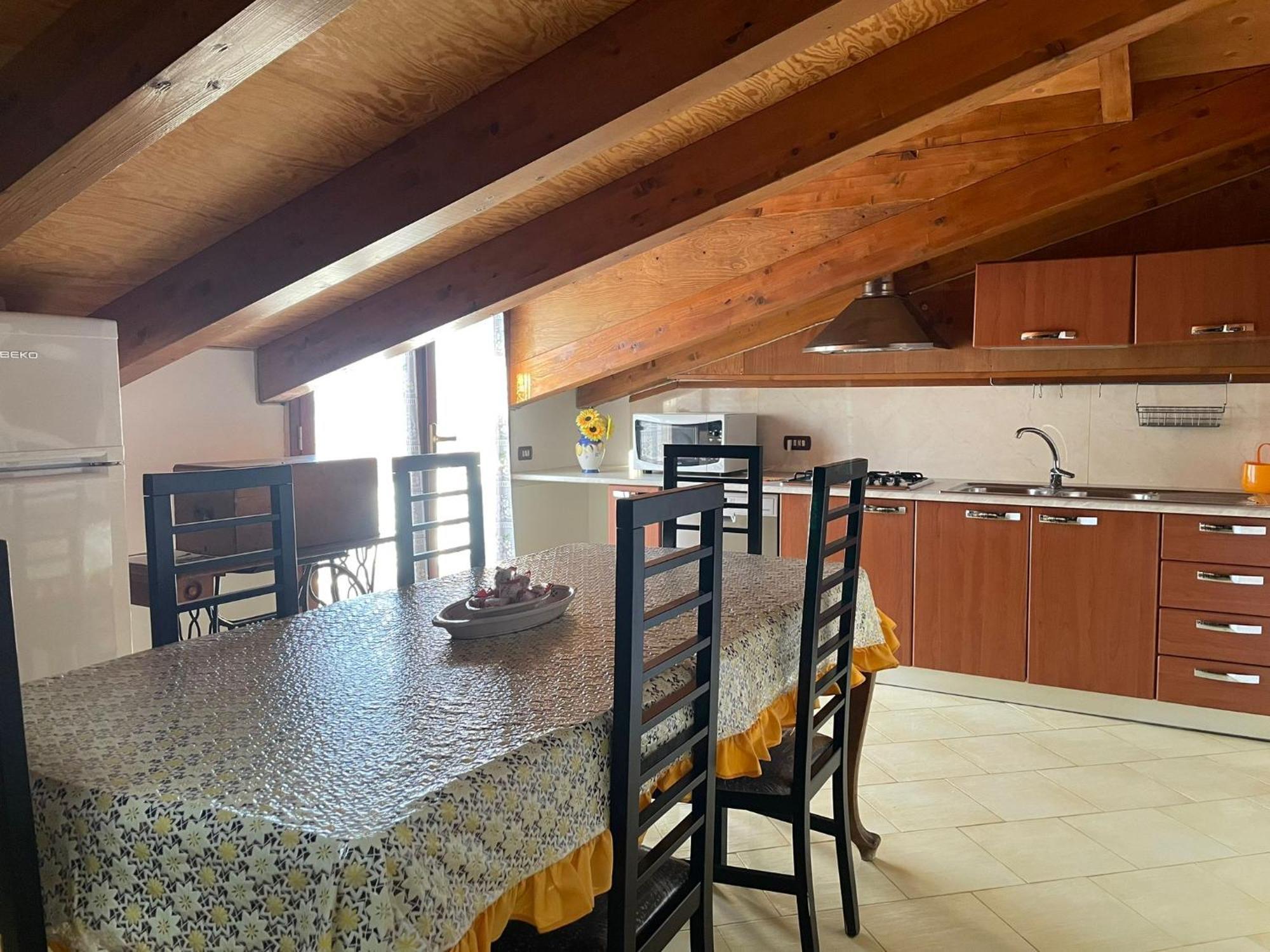 La Casa Dell'Indiano Apartment Bomerano Luaran gambar
